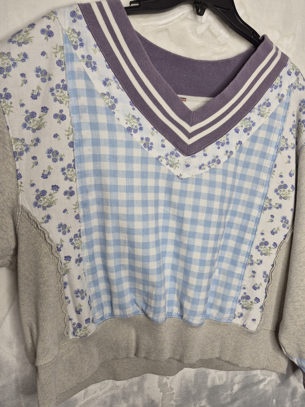 Free People Lucy Patchwork Gingham Floral Varsity V-Neck Sweatshirt Medium - Picture 6 of 15